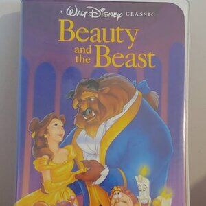 1992 CLASSIC EDITION, V.H.S. COPY OF THE 1991 FILM, BEAUTY & THE BEAST!!!
